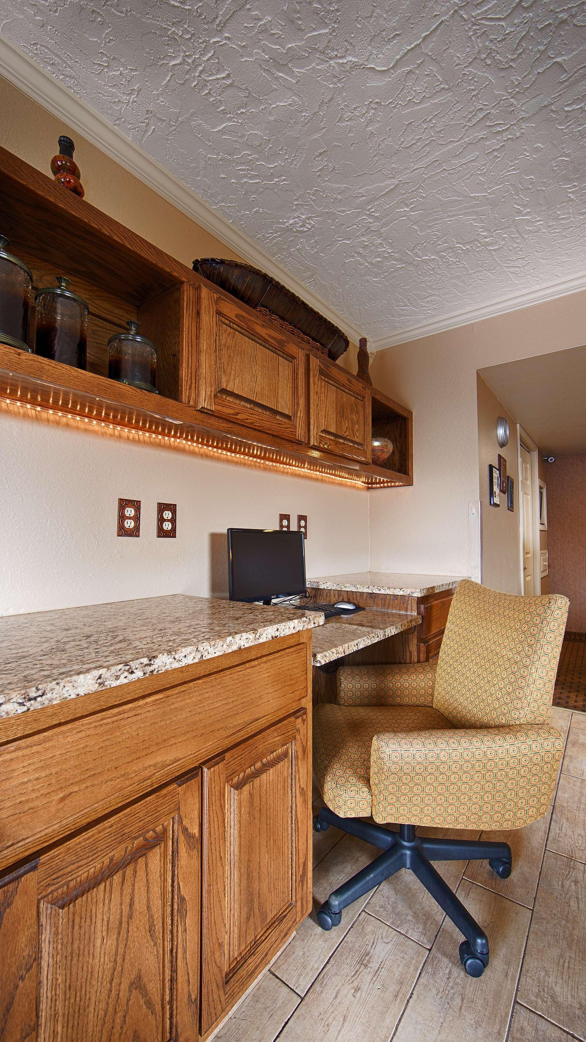 Best Western Hillside Inn Clinton Exterior foto
