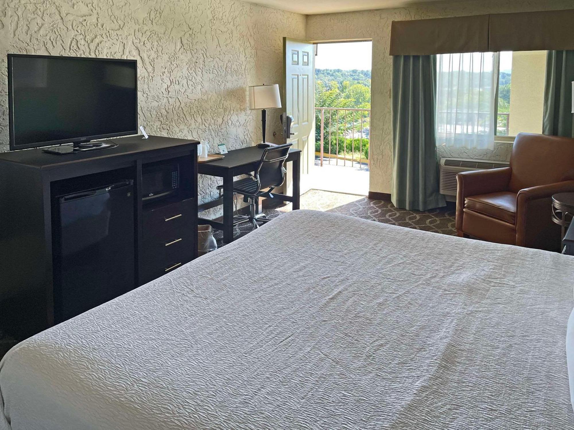 Best Western Hillside Inn Clinton Exterior foto