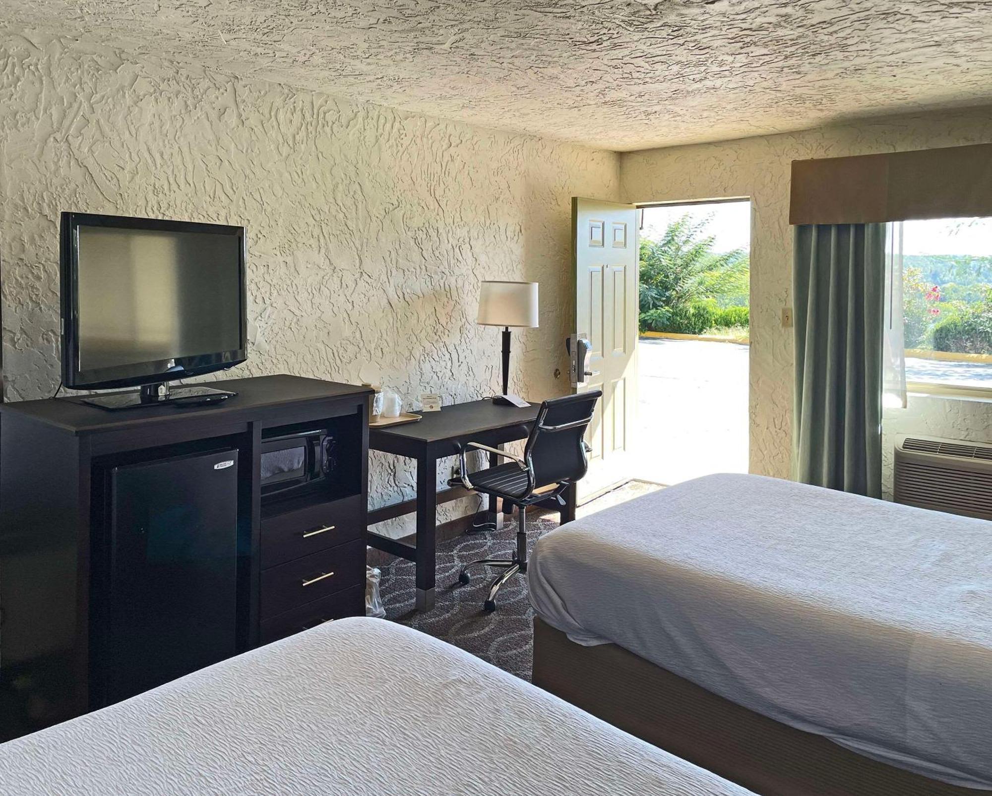 Best Western Hillside Inn Clinton Exterior foto