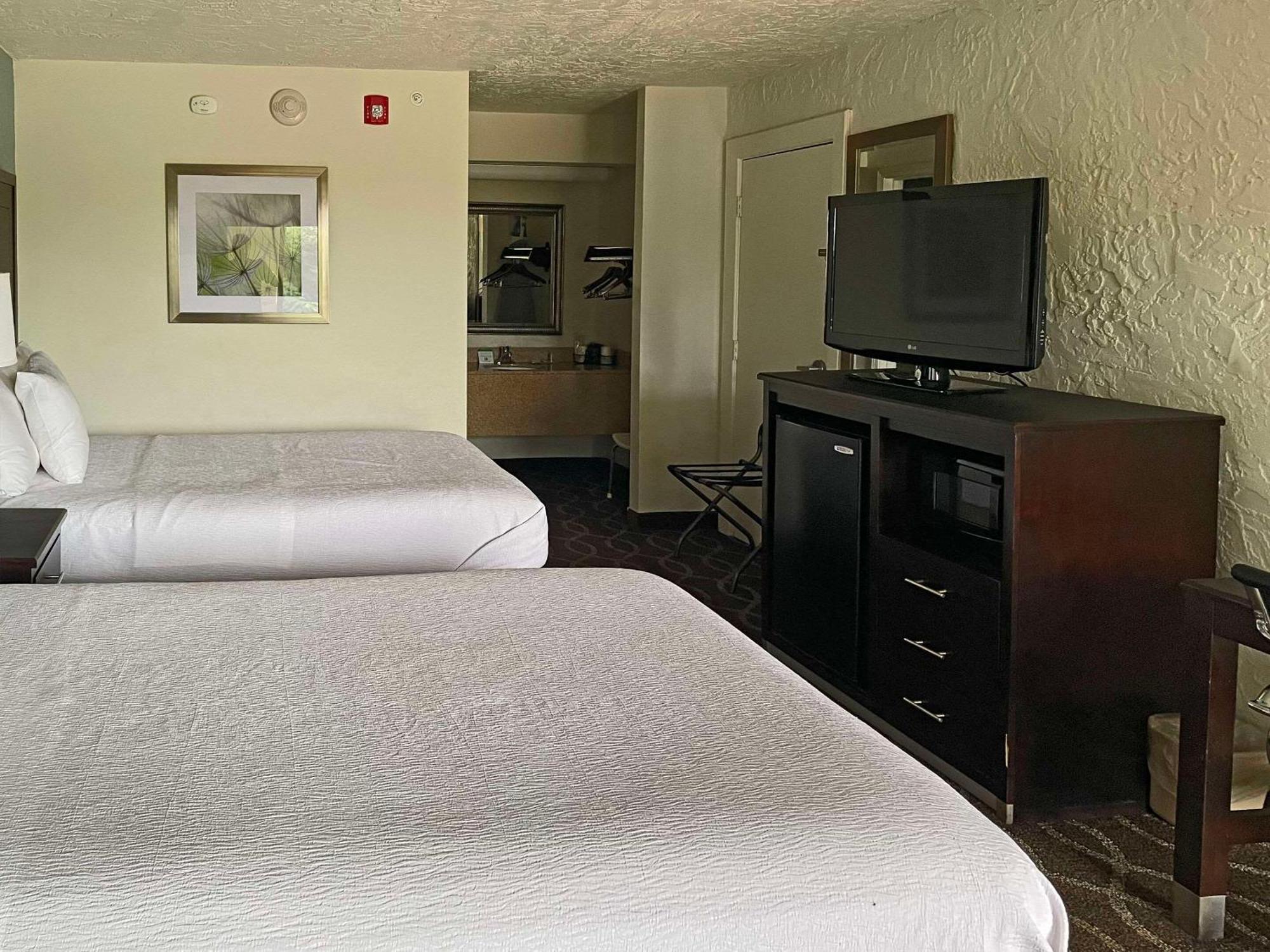 Best Western Hillside Inn Clinton Exterior foto