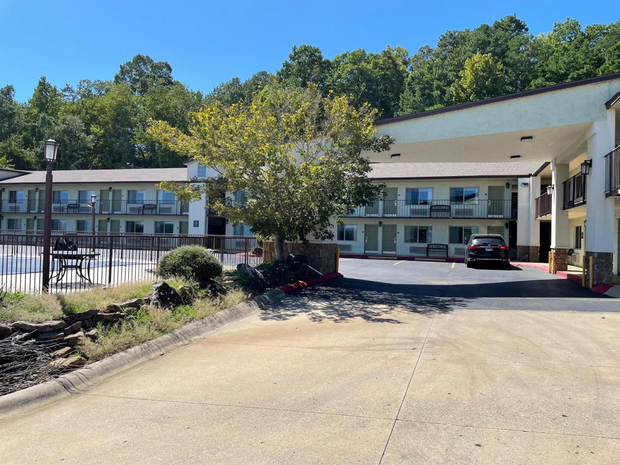 Best Western Hillside Inn Clinton Exterior foto